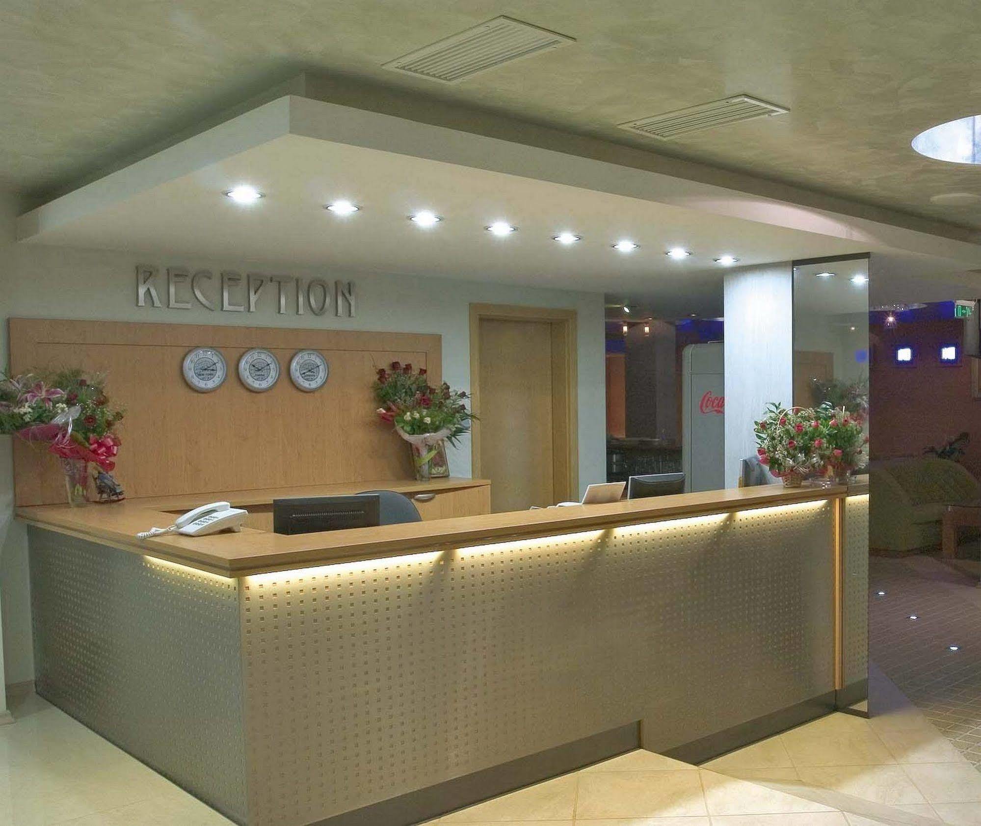 Hotel Divesta - Self Check In Varna Interiør billede